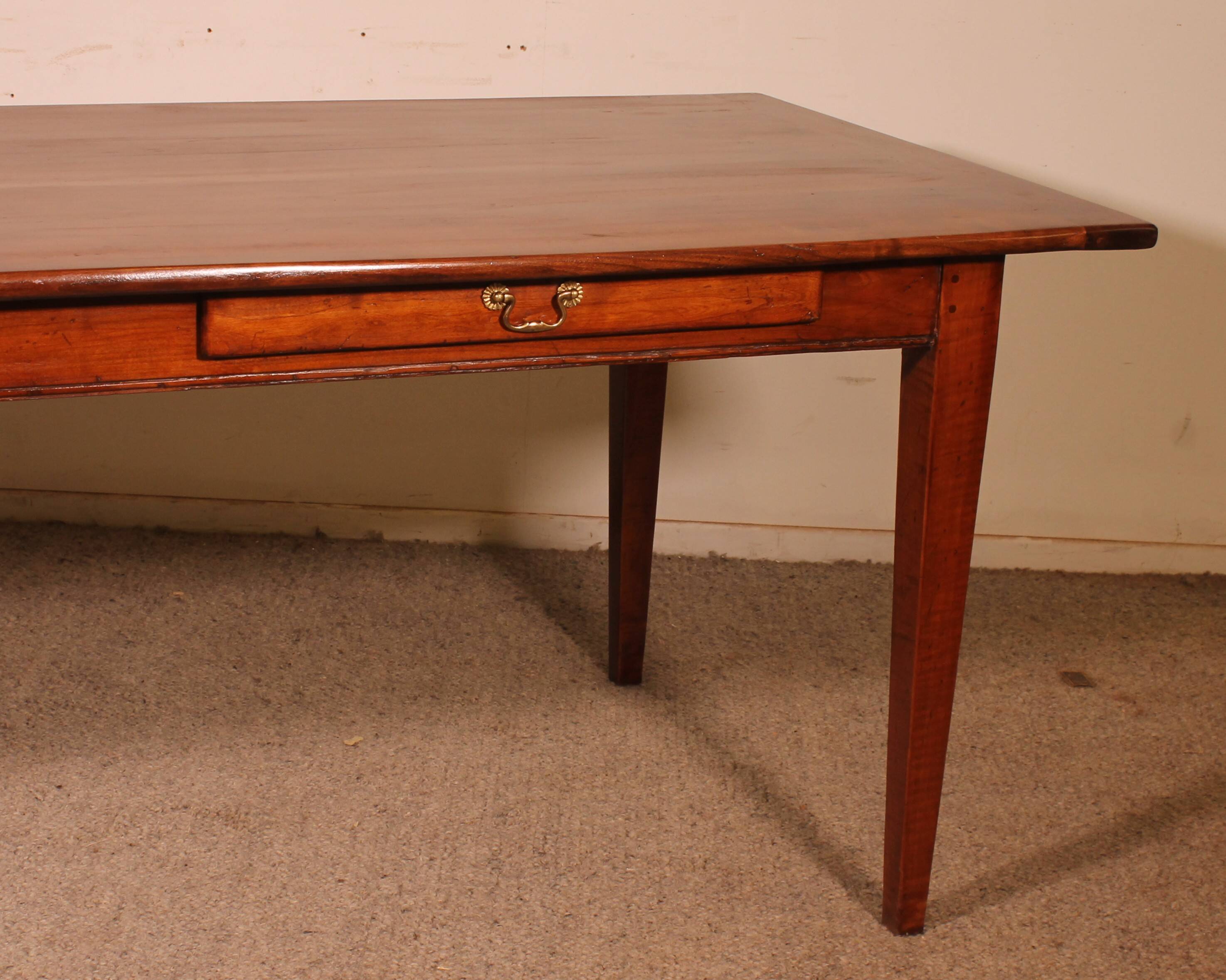 19th Century Refectorial Table in Cherry Wood with a width of 92cm