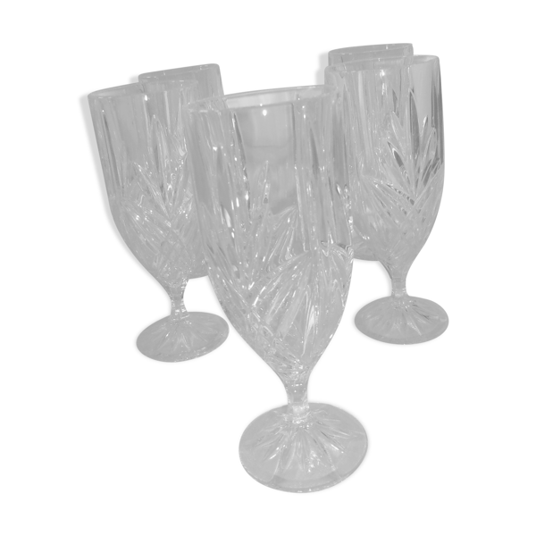 5 verres à eau en cristal