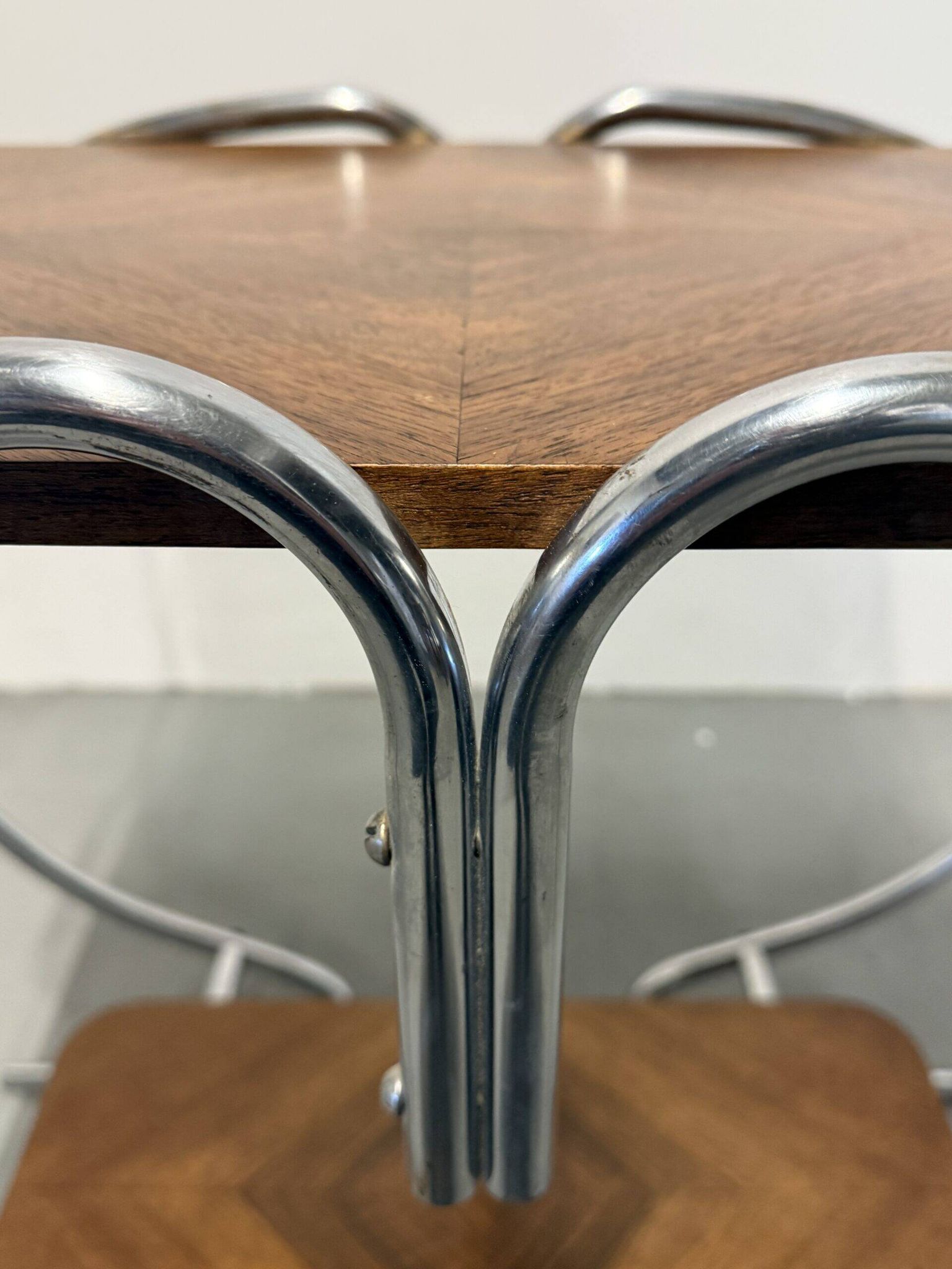 Table d'appoint Bauhaus