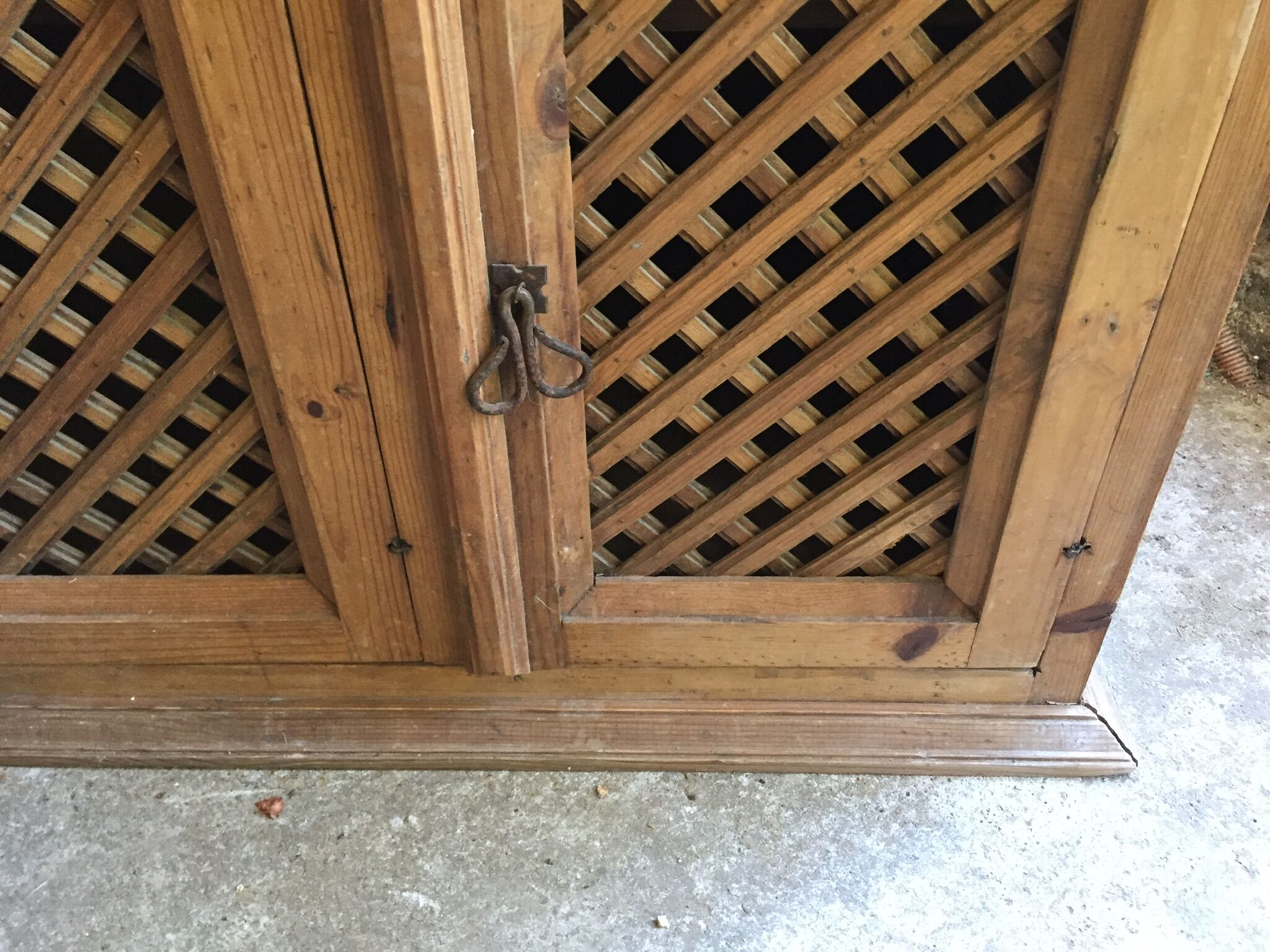 Wooden Mexican Buffet