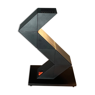 Zig Zag Desk Lamp by Shui Shan
