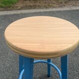 Bar stool