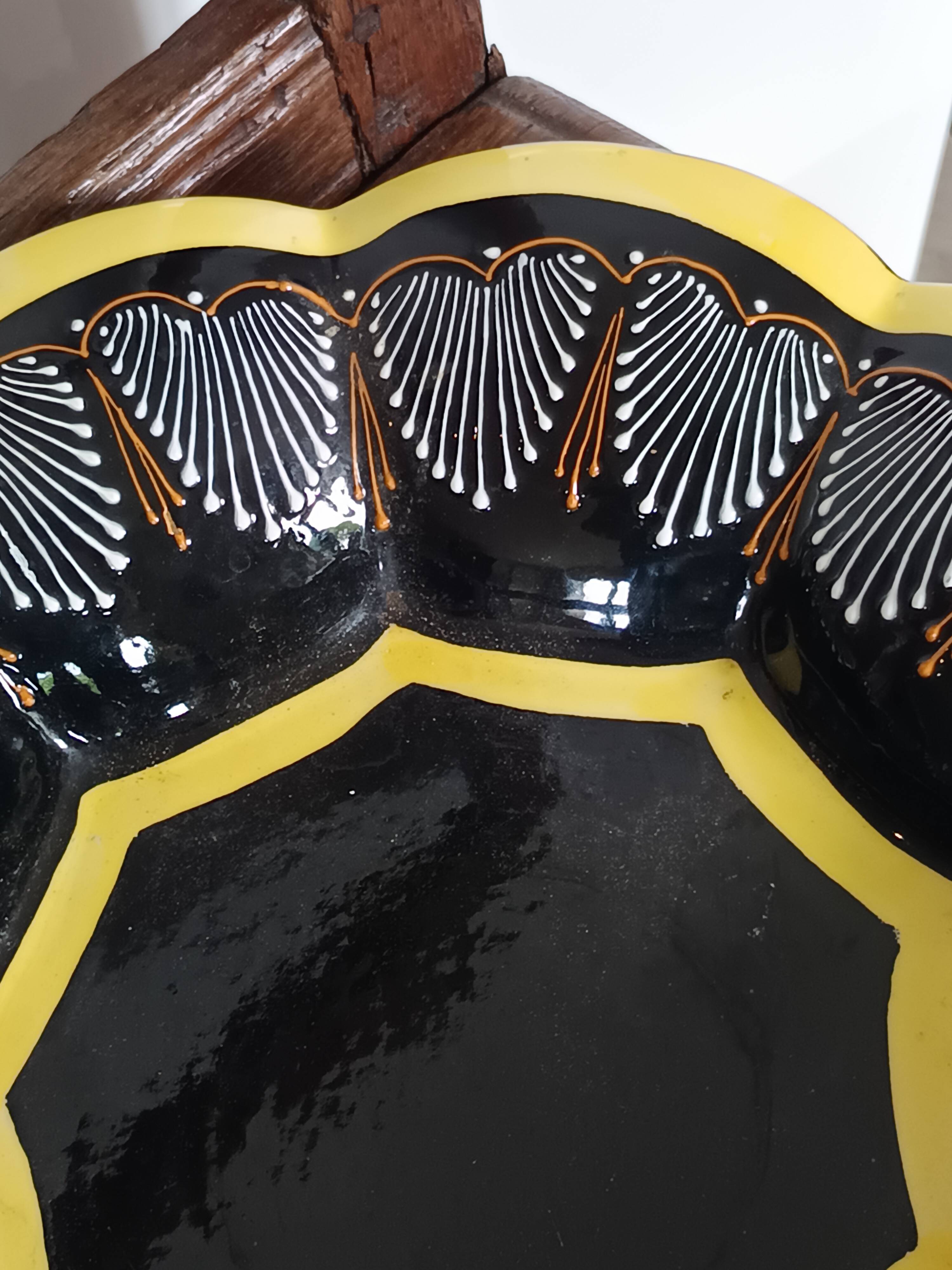 HB Quimper ceramic fruit bowl with beaded decoration