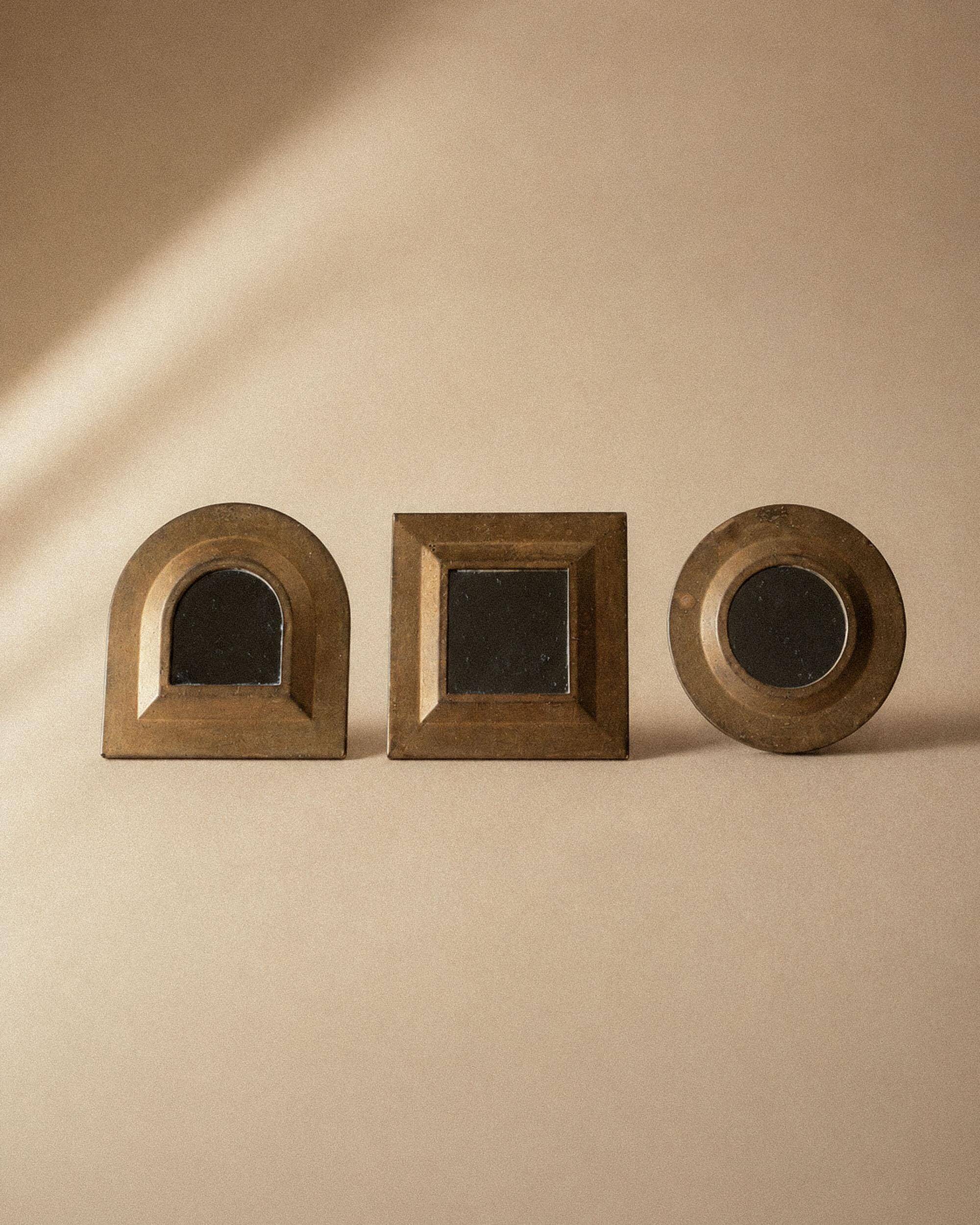 Lot vintage de 3 miroirs en laiton des années 1960, formes mixtes, décoration murale, style mid-century