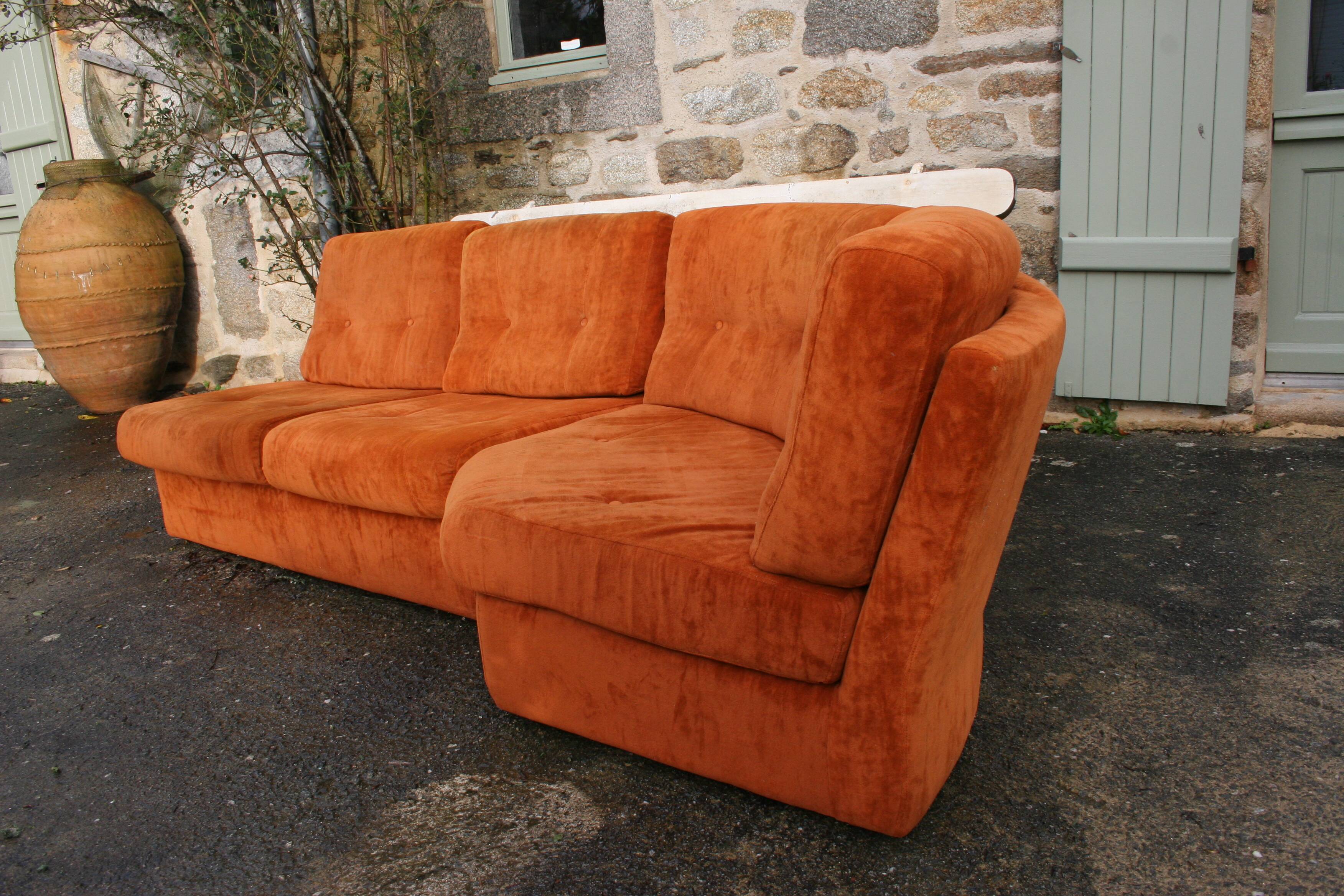 Canapé modulable design italien en velours orange brulée