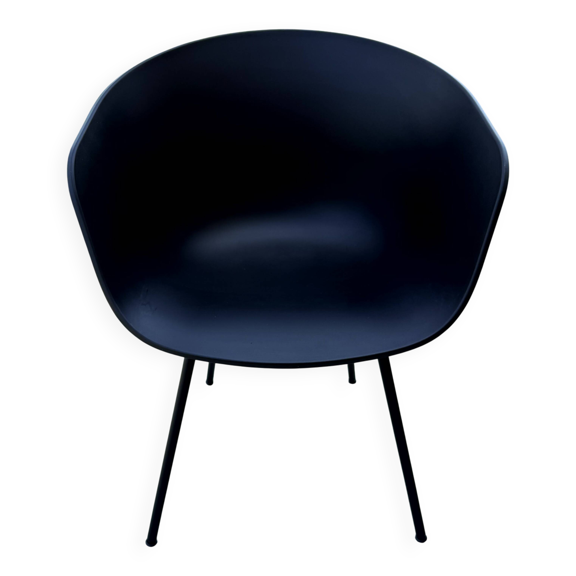 HAY Chair – AAC 22 “About A Chair”