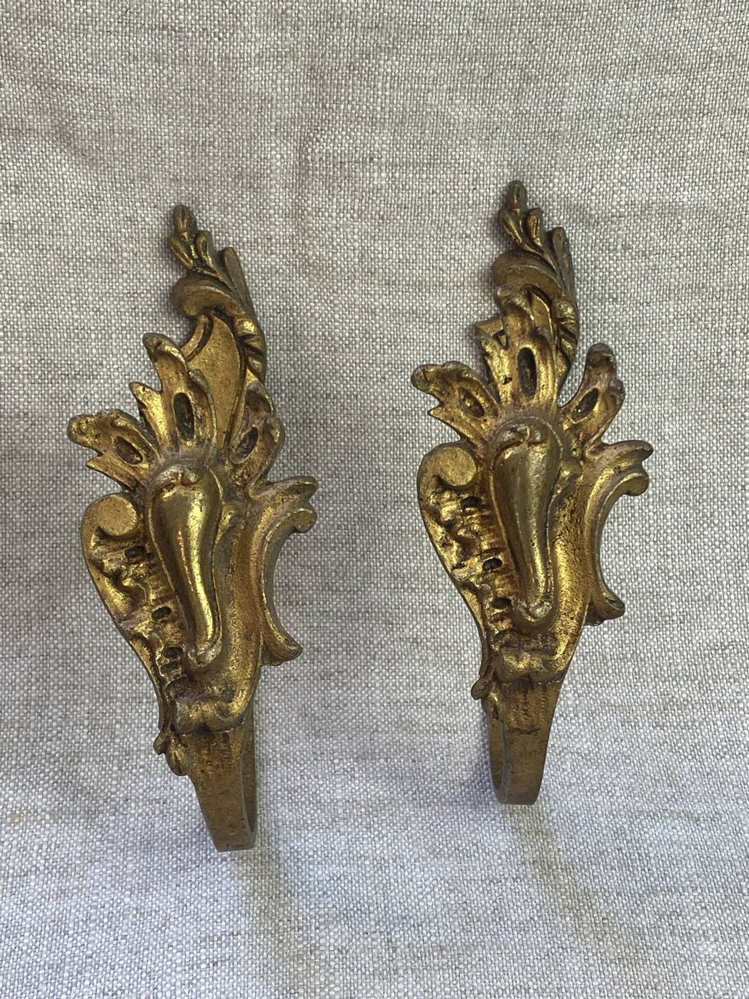 Patères en bronze