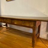 Bressane XVIII walnut table, 2 pulls, a drawer.