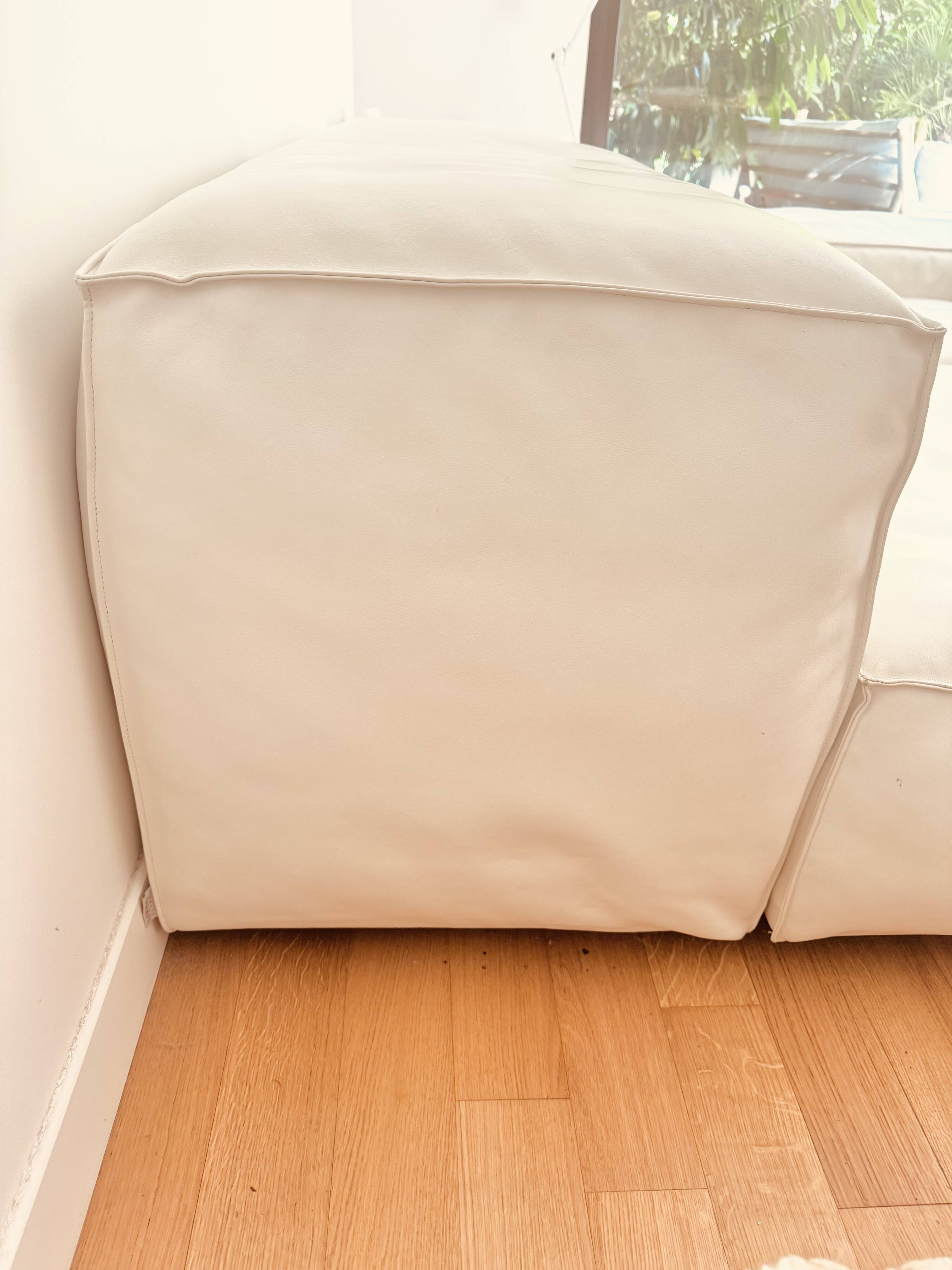 Living Divani Extrasoft sofa in white leather, new condition