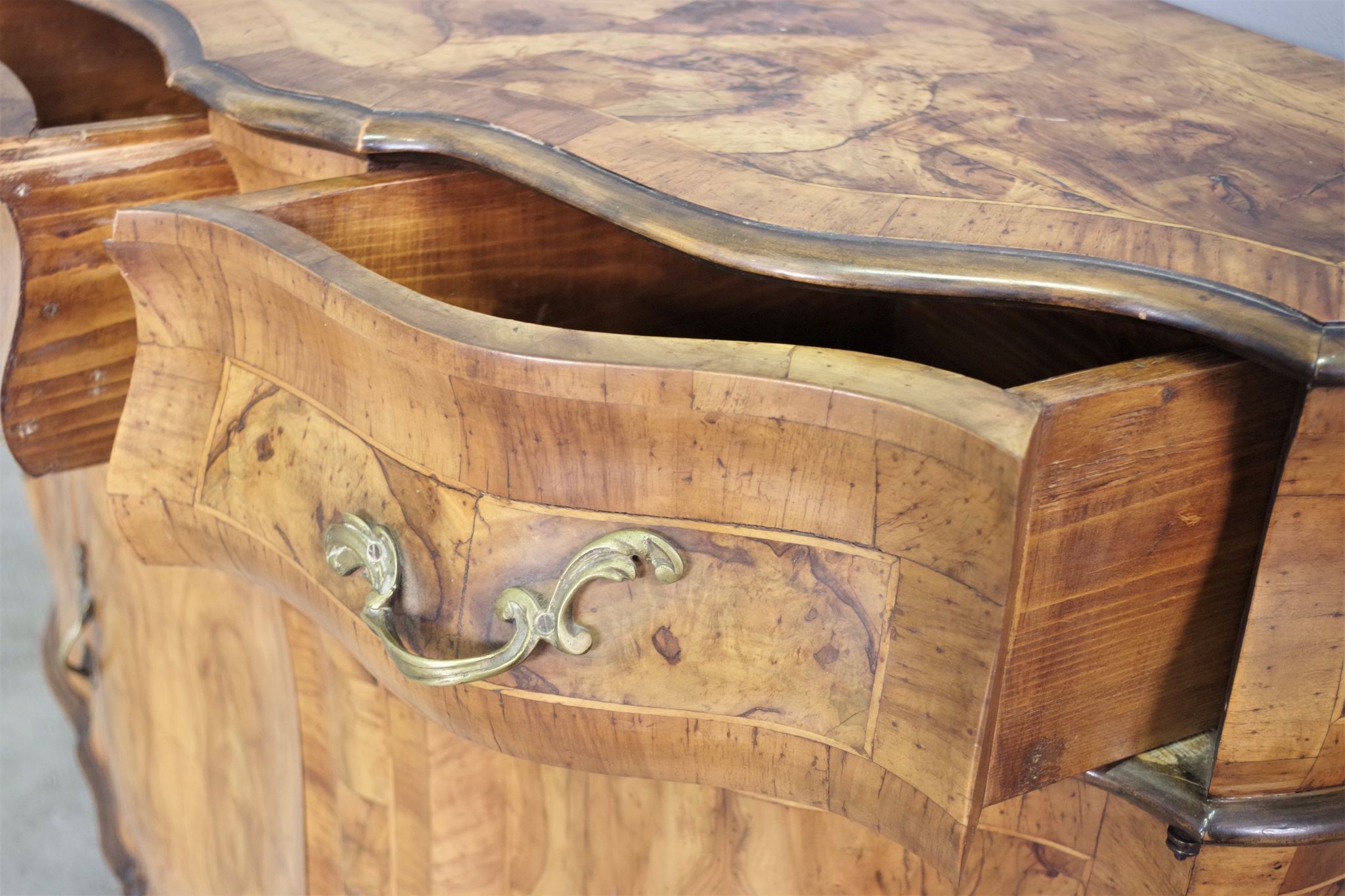 Walnut sideboard Mobilificio Del Fabro Udine, 1950