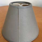Abat-jour en tissus gris