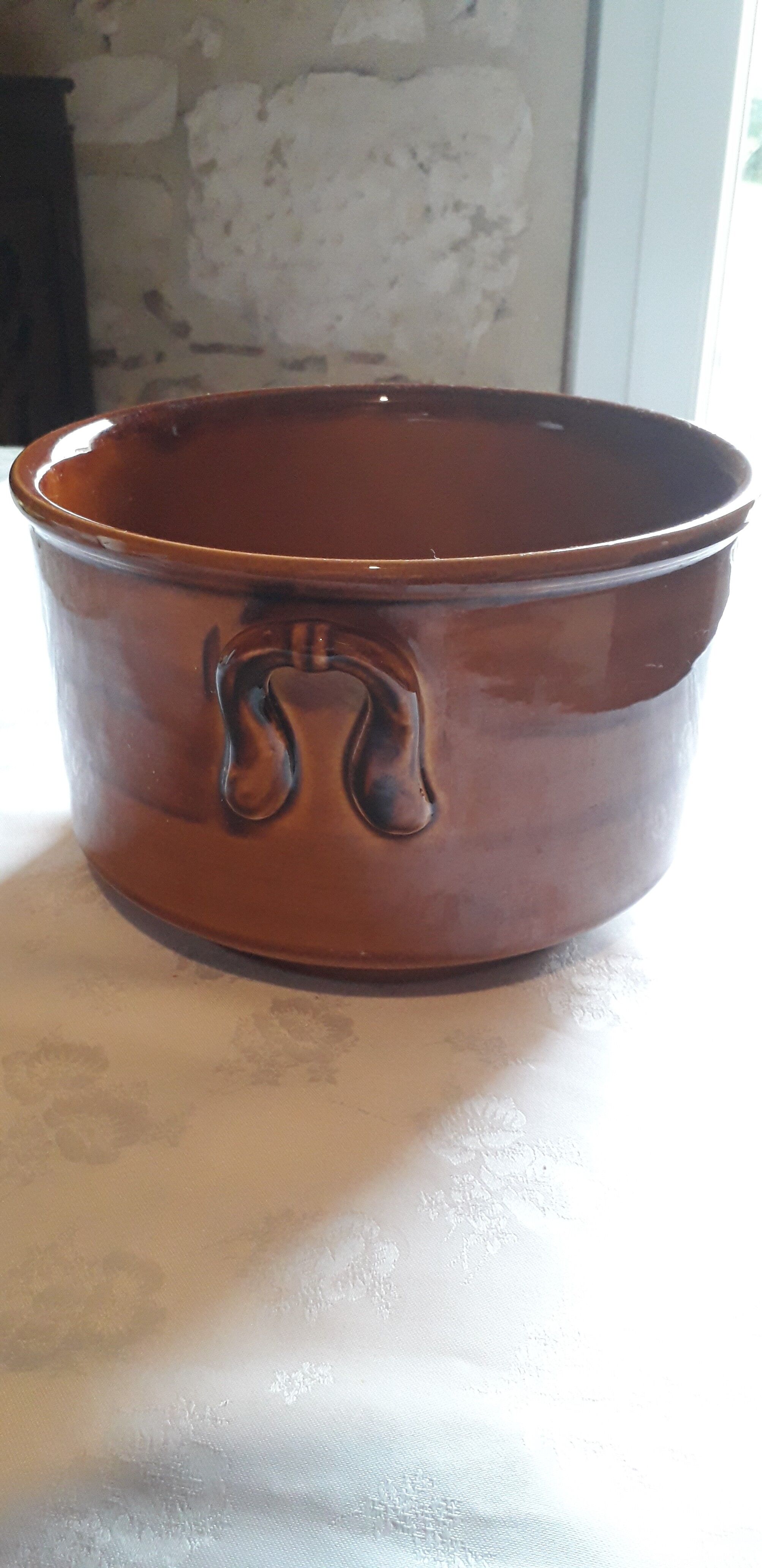 Large ceramic salad bowl/vegetable from St Clément