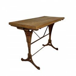 Table bistrot Art déco avec plateau en chêne sur base en fonte