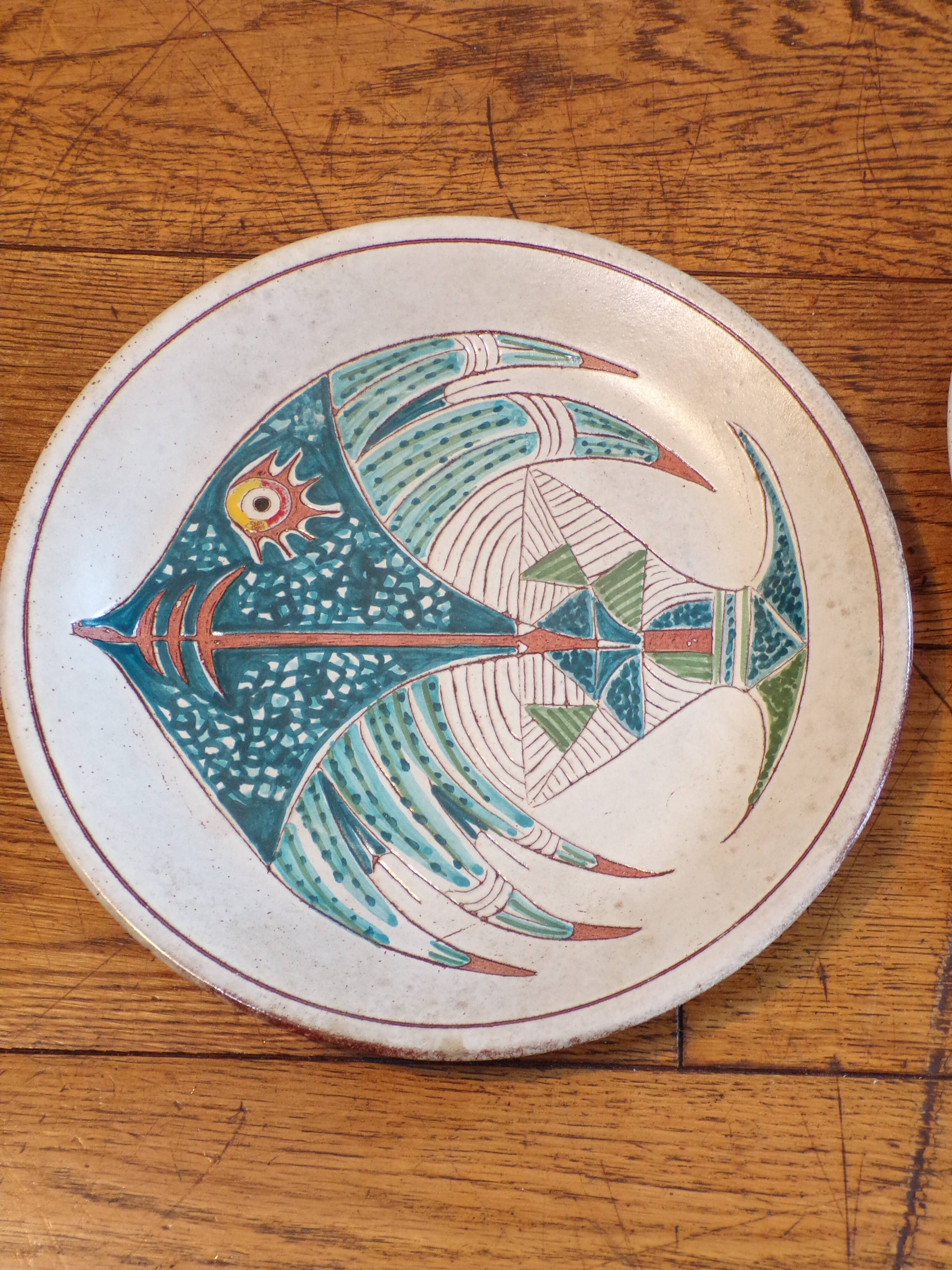 2 Cottoveneto plates with fish