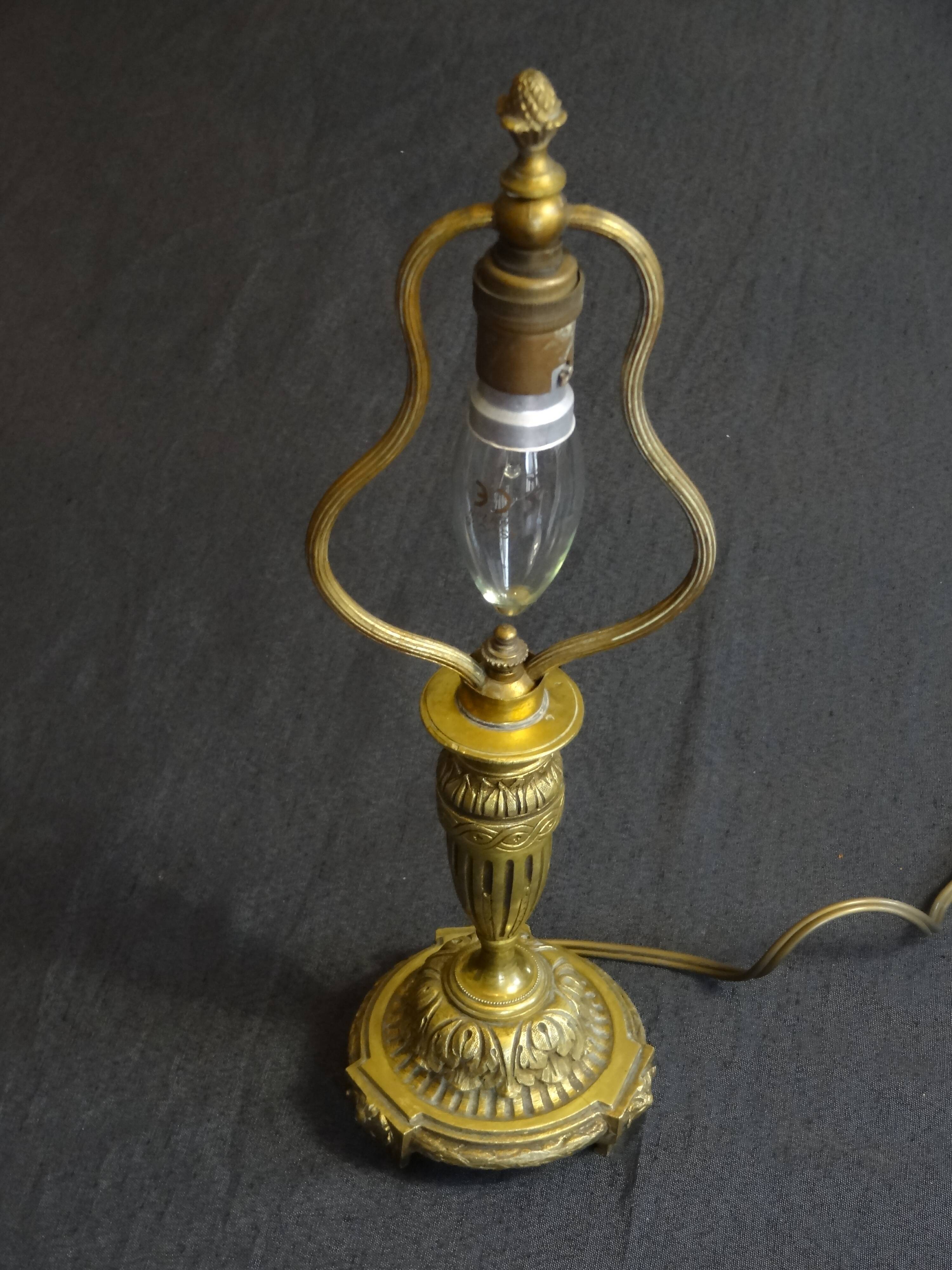 Bronze lamp with one light, H37 cm