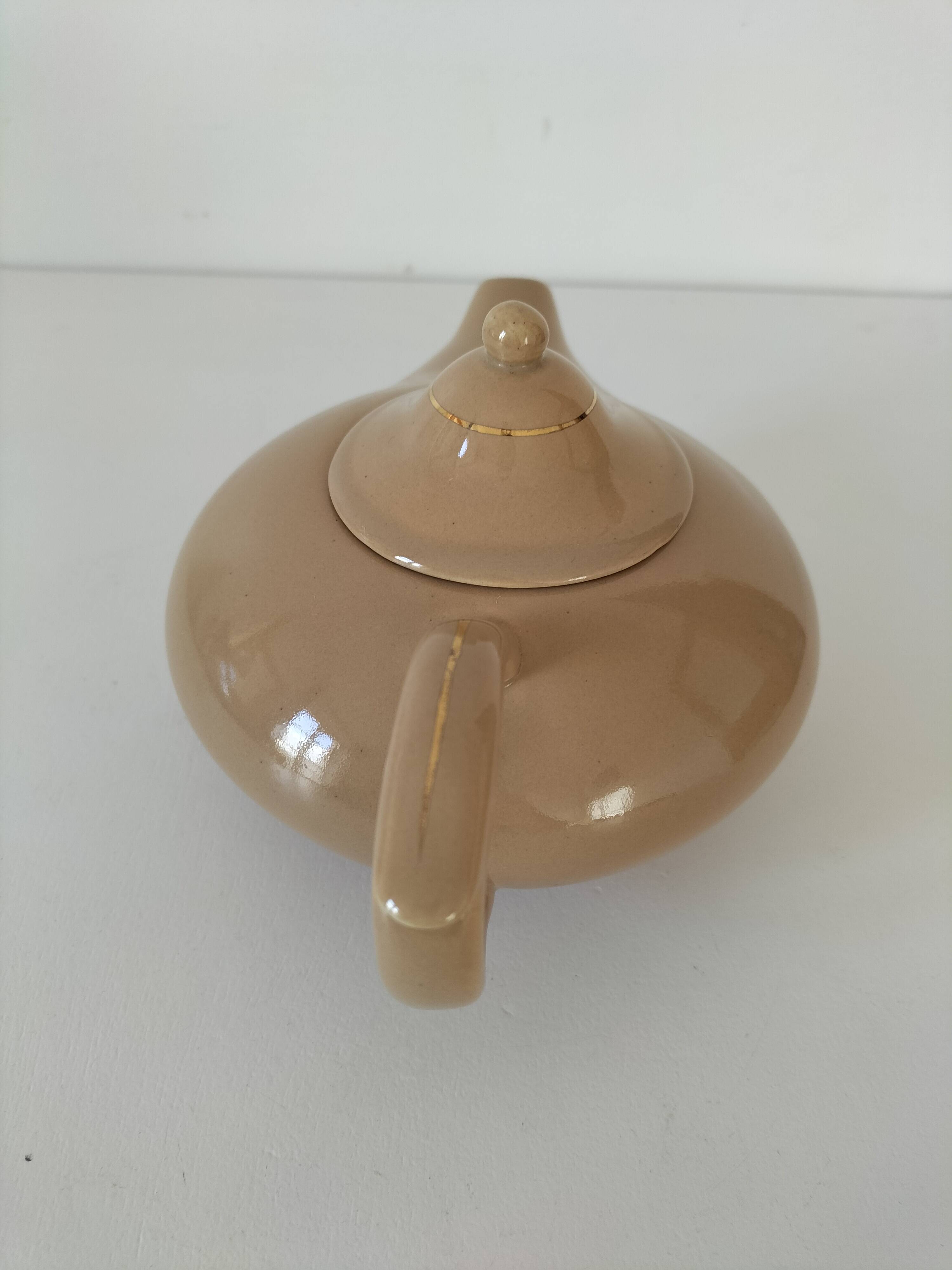 Tea-pot