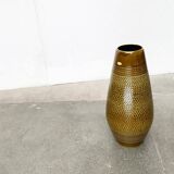 Footed vase in West German pottery, mid-century WGP by Bay Keramik, 1960s.