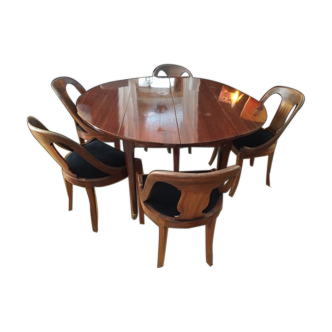 Mahogany dining table