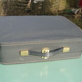 Typewriter in very good condition revised japy inter with his satchel