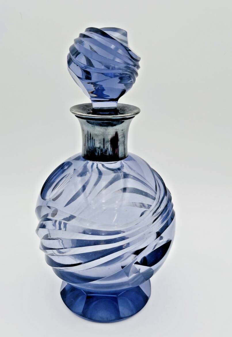 Purple crystal liqueur set