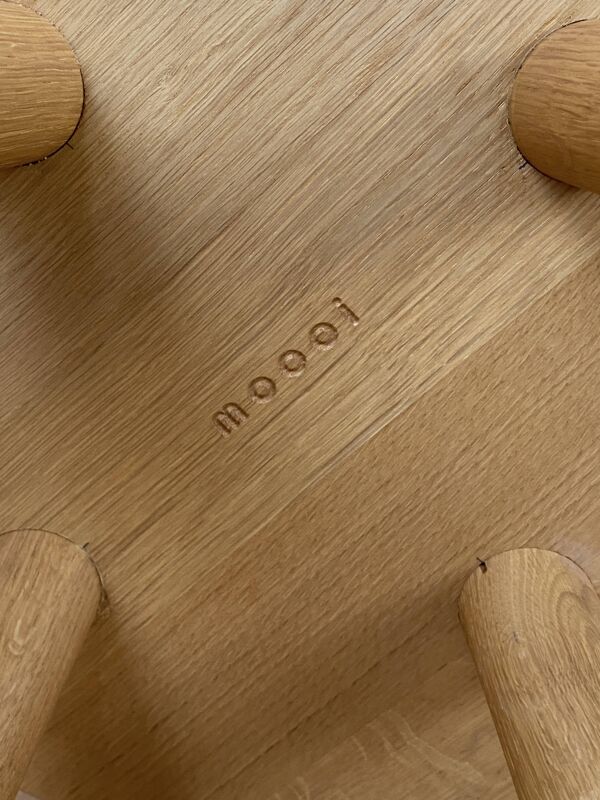 Table d'appoint MOOOI Woody par Marcel Wanders en chêne