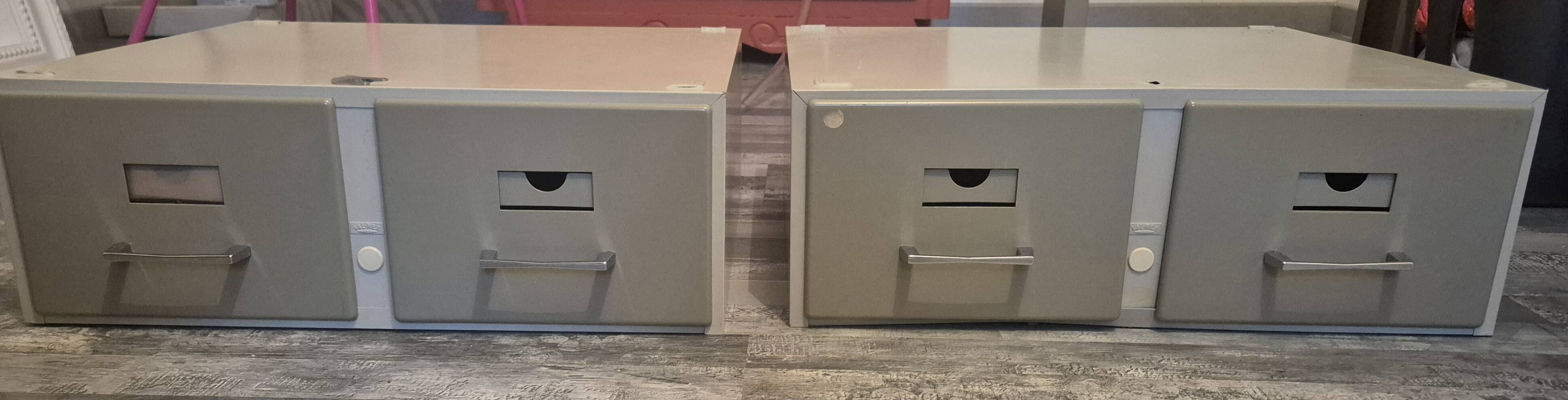 Metal storage