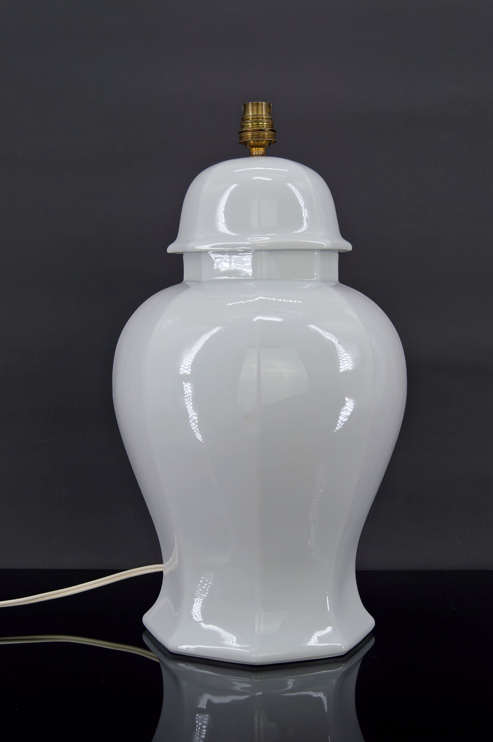White porcelain lamp by Pillivuyt, Japonisme, France, circa 1970