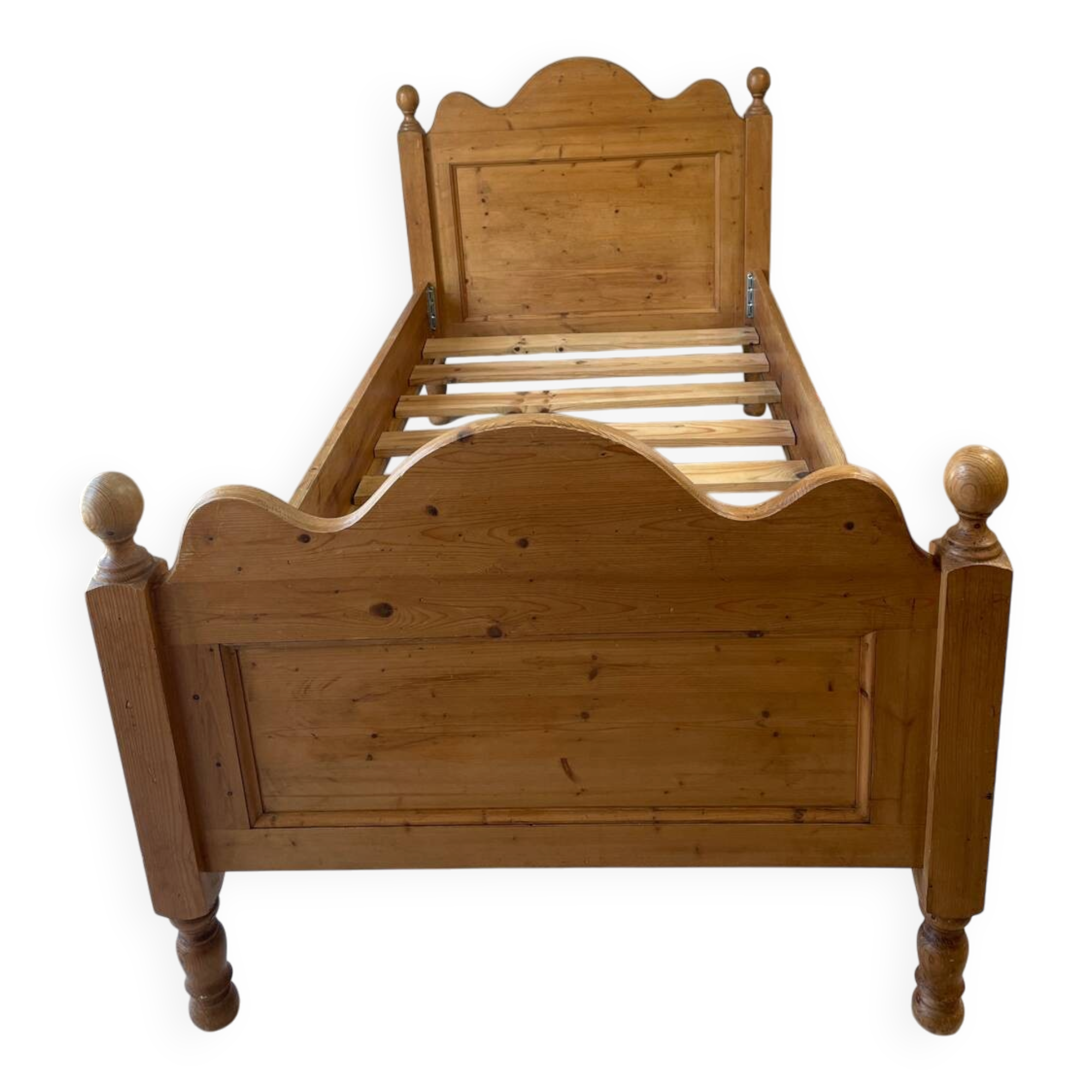 Read a person in pin Interiors.