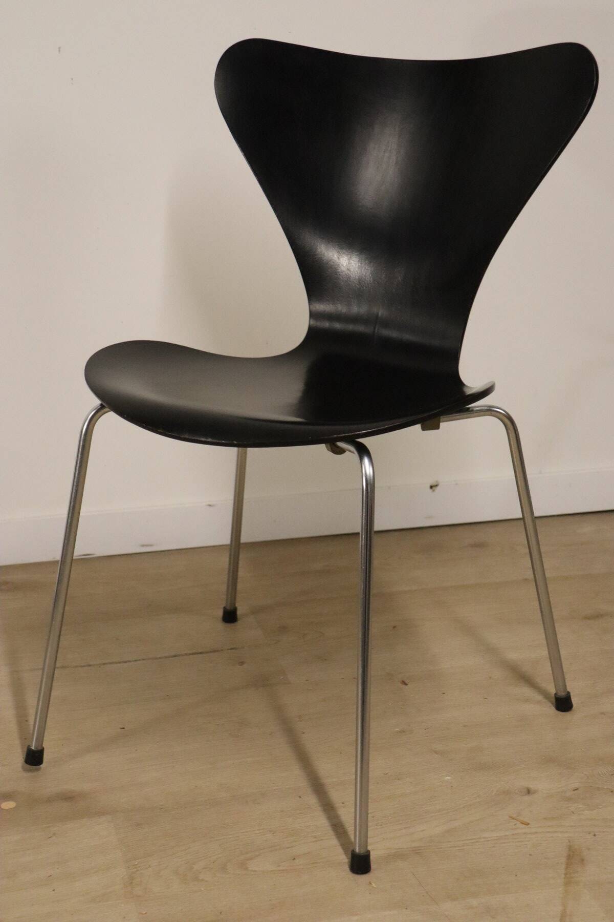 Chair Series 7 - First edition of 1955 - Arne Jacobsen for Fritz Hansen