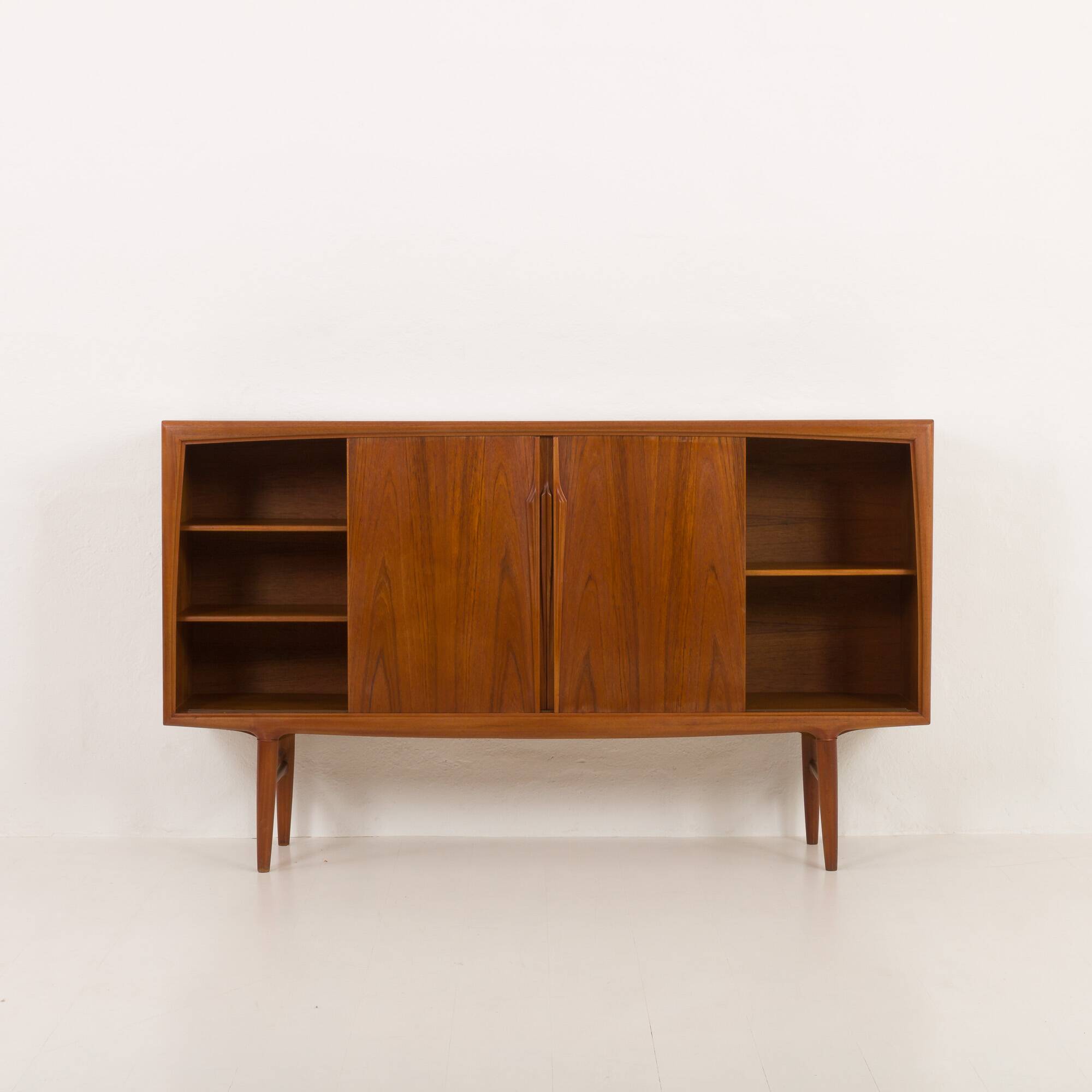 Omann Jun mid-century teak credenza, Denmark 1950s