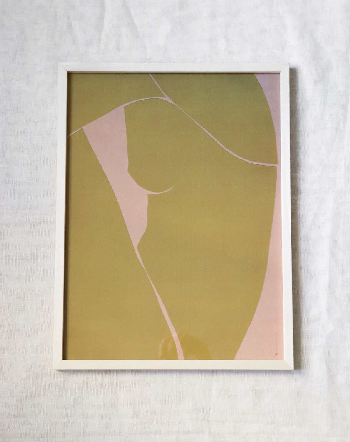 Female body art print