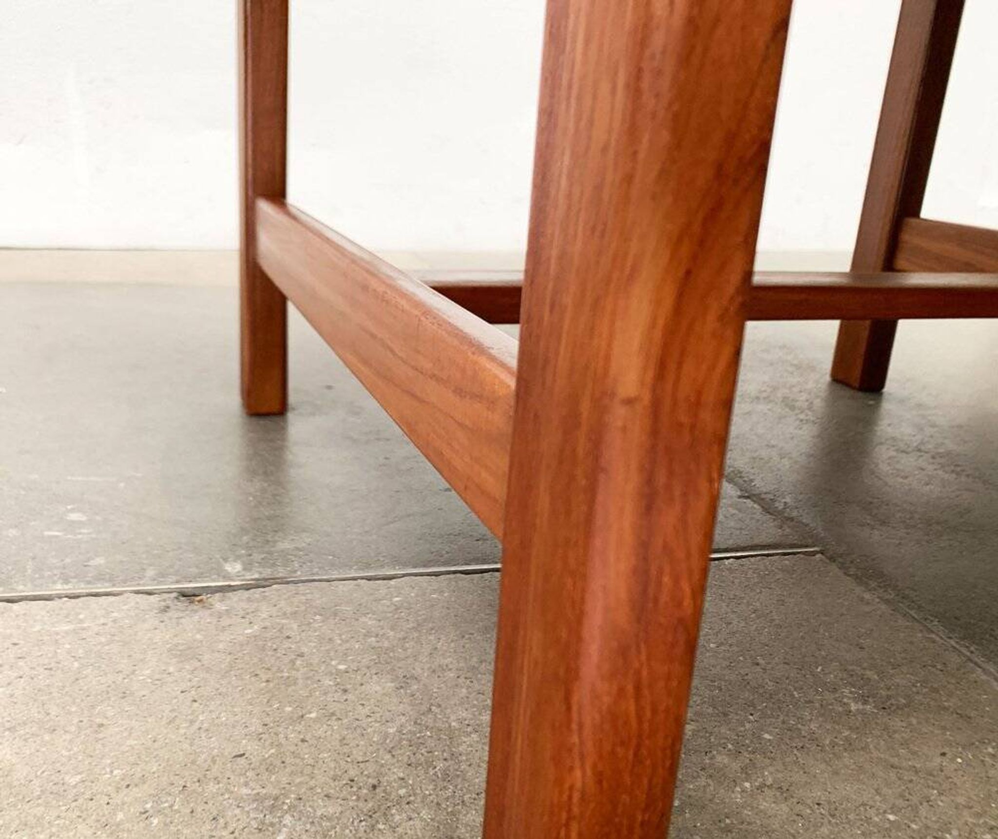 Mid-century Danish side table in teak by Kurt Østervig for Kp Møbler, 1960s