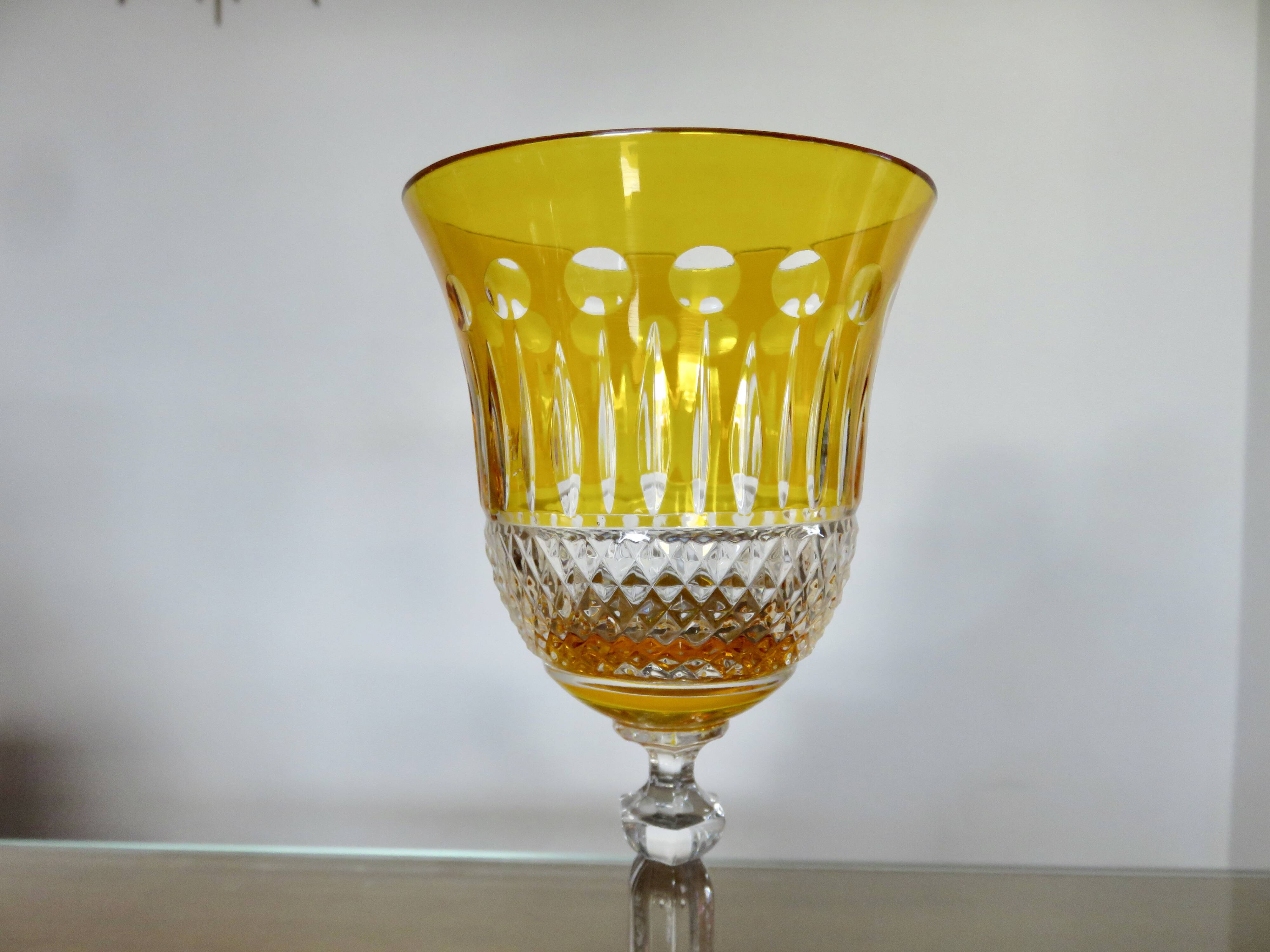 Set of 4 colored crystal wine glasses