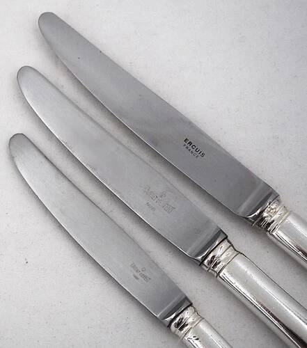 Ravinet d'Enfert, Ercuis Brantome set of 20 knives, 10 dinner knives + 10 dessert knives.