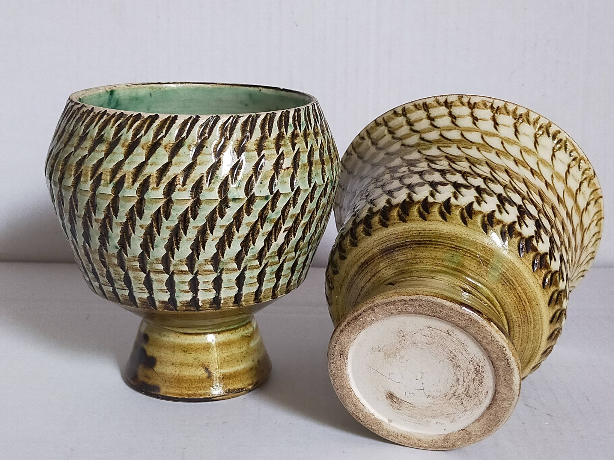Duo of sacrificed ceramics Pottery by Pieter Groeneveldt 60s