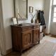 Buffet bas style Louis XV en merisier 
