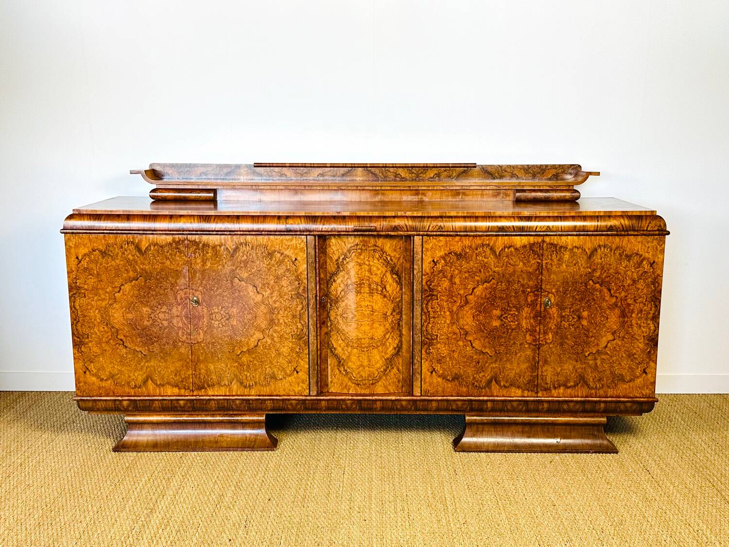 Buffet art déco en noyer 1930