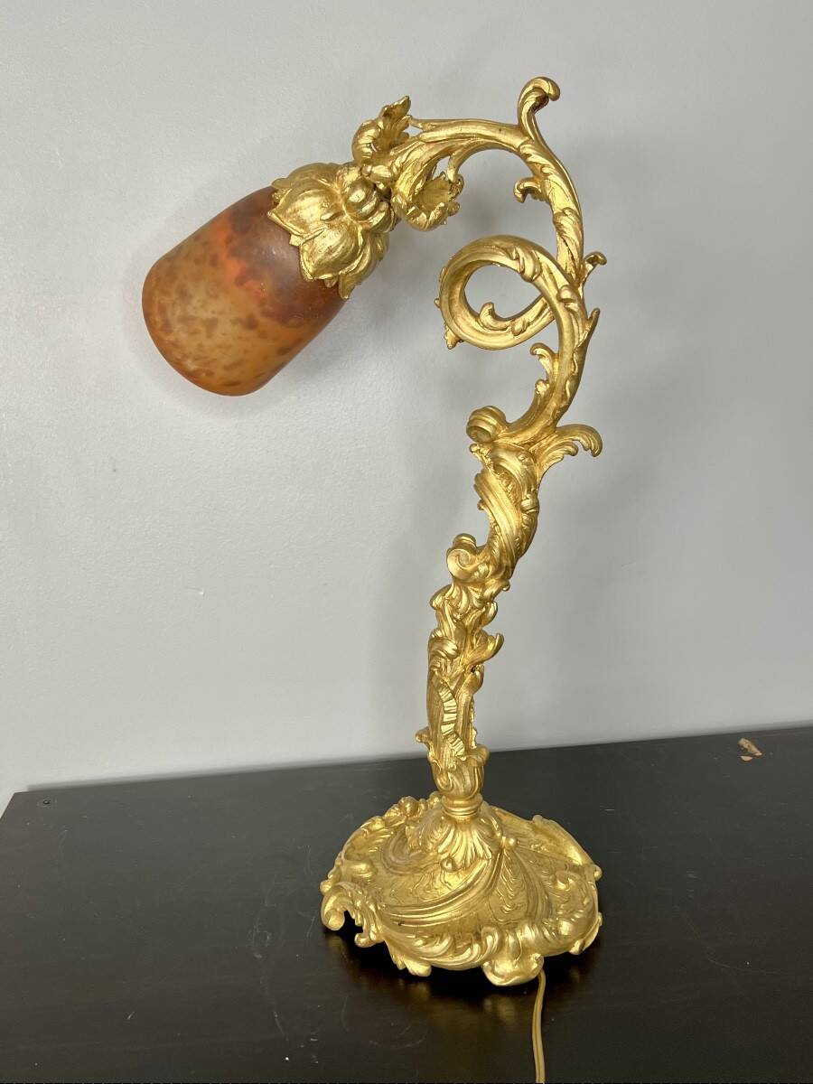 Daum Art Nouveau lamp