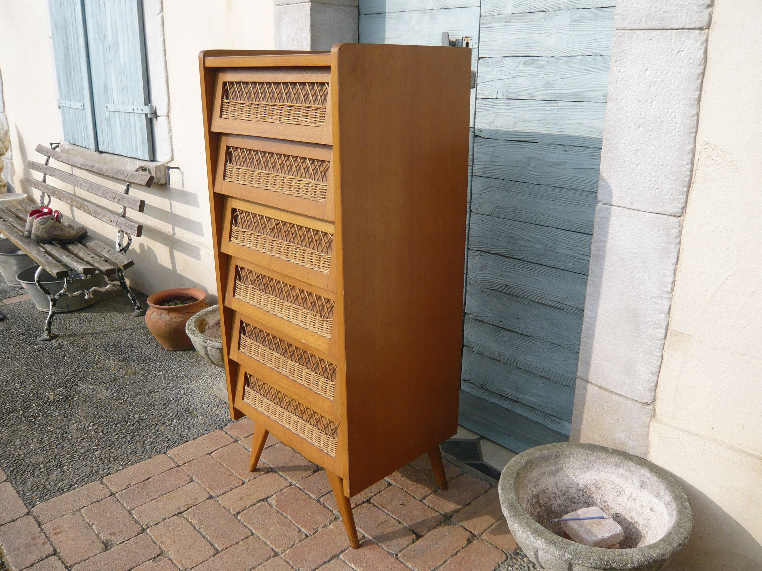 Chiffonier vintage