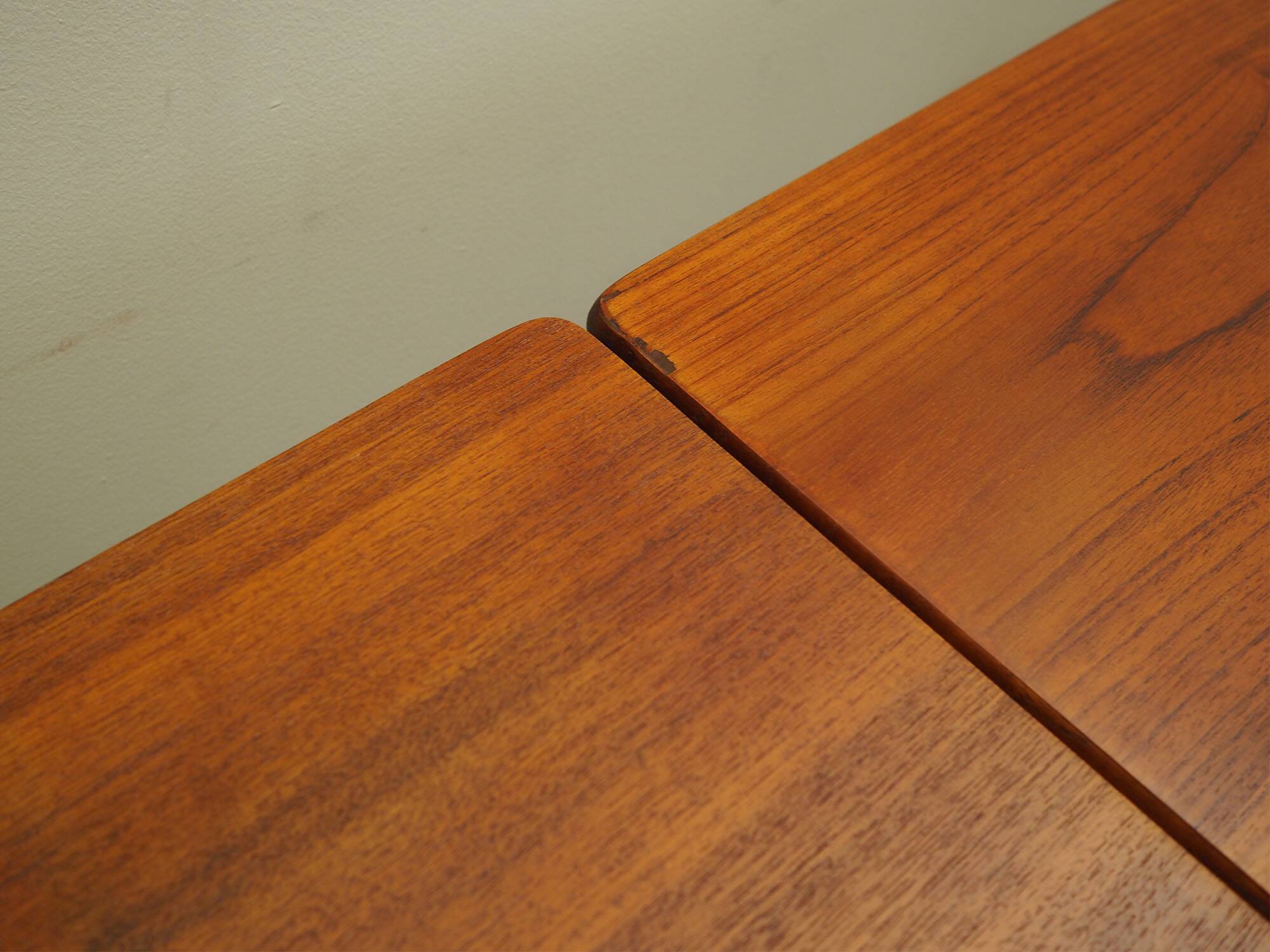 Teak table, Danish design, 1960s, designer: Børge Mogensen