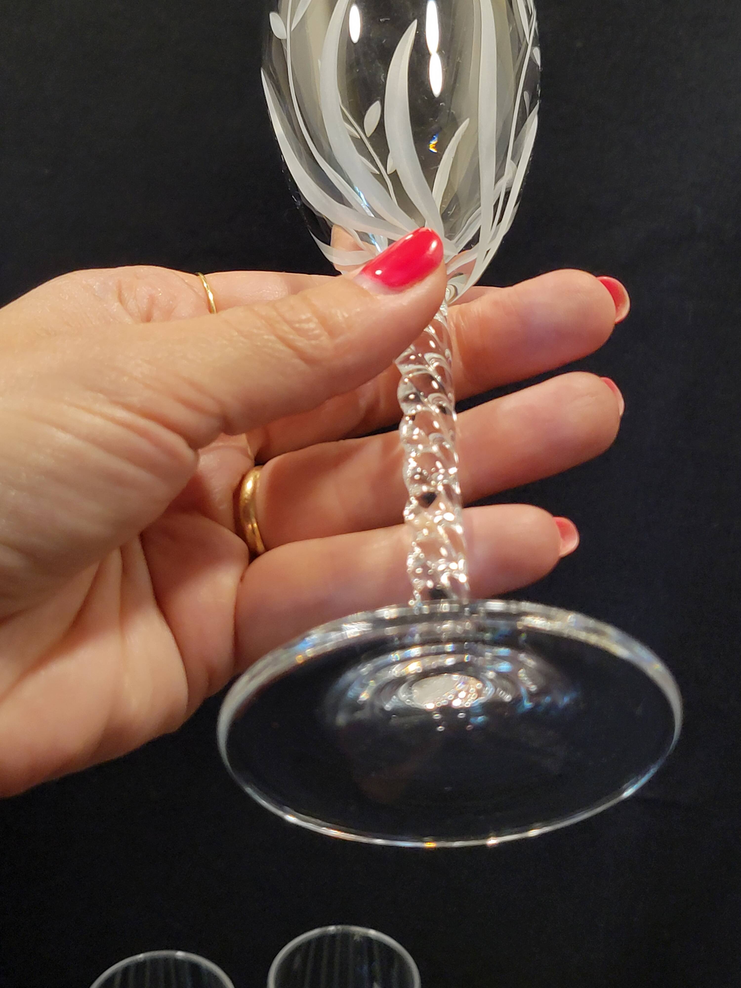10 Arques Crystal Champagne Flutes, Fleury Cut Flamépis Pattern