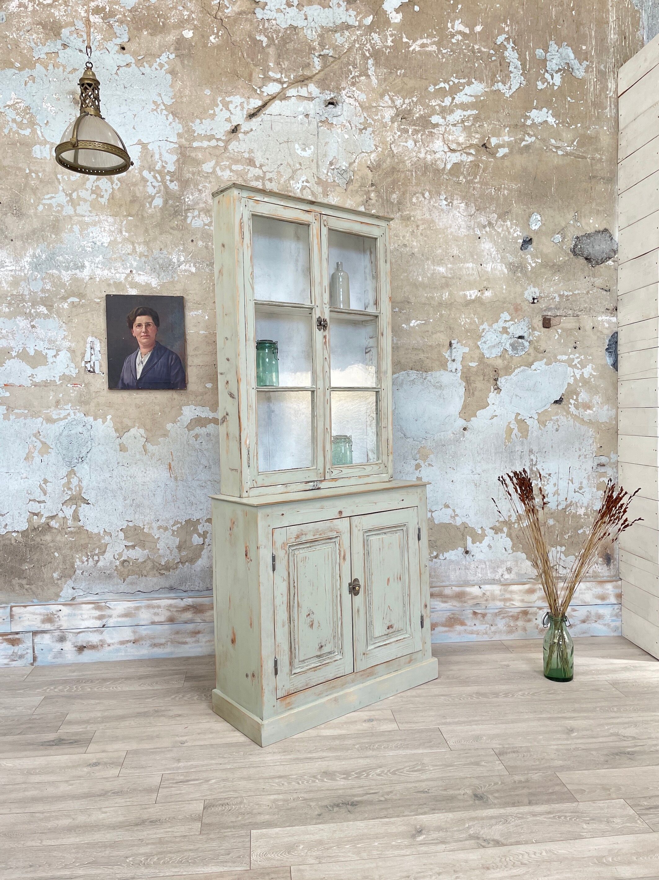 Two-body display cabinet, circa 1900