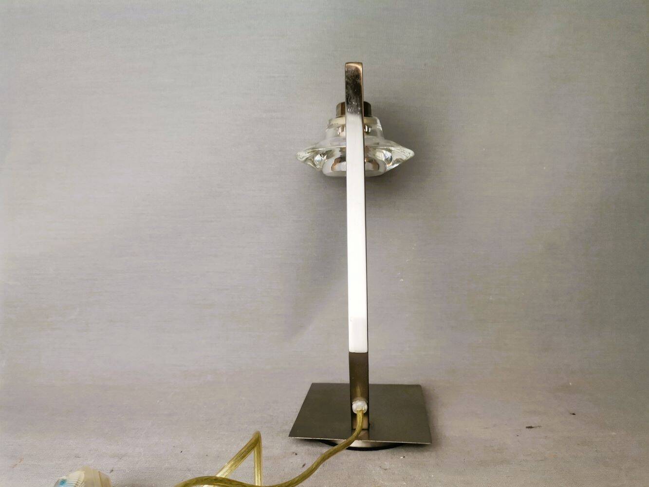 Chromed metal halogen dimmer desk lamp