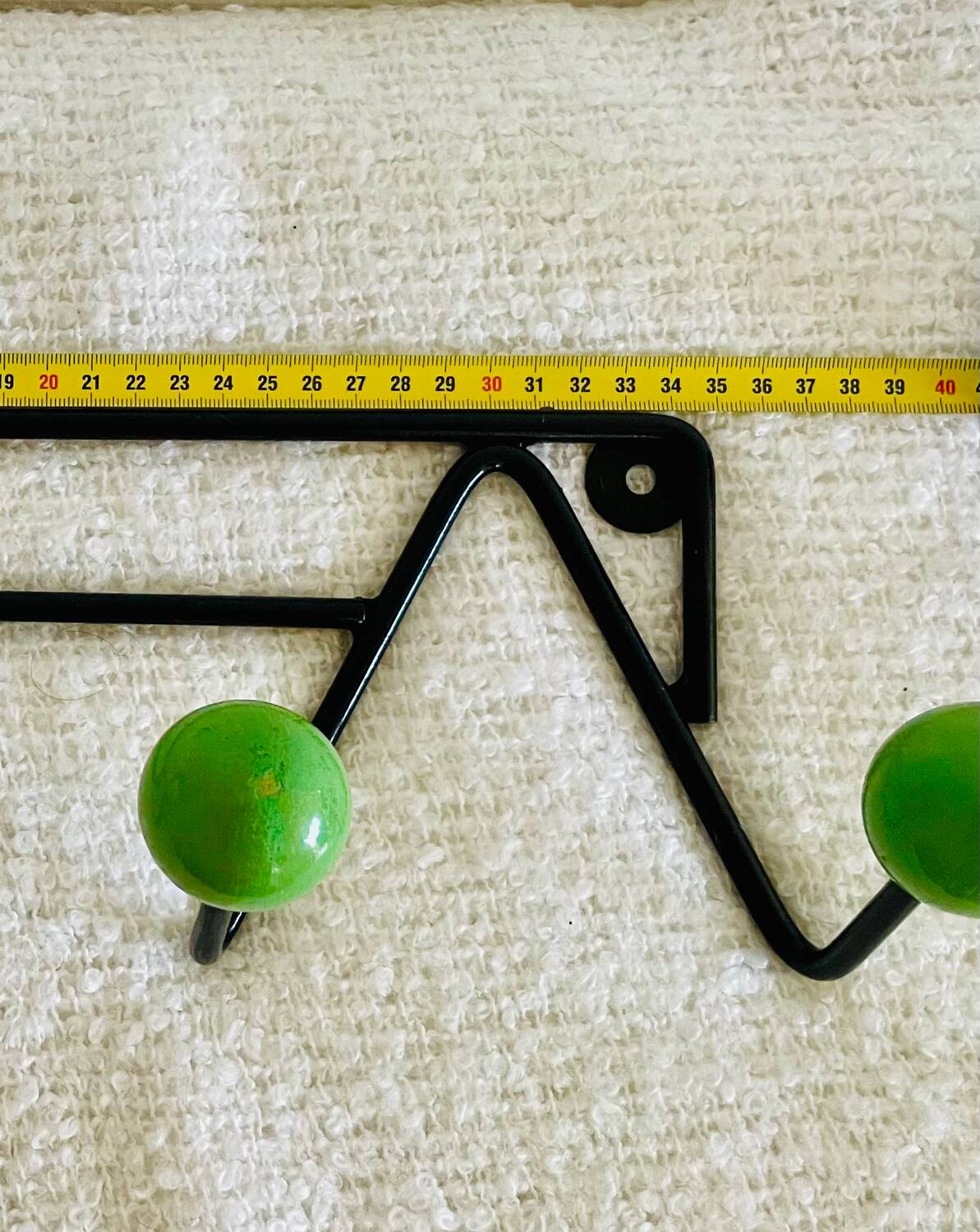 apple green coat rack. E
