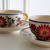 Lot de 2 tasses + soucoupes HB Quimper décor floral F436 – Peintes main