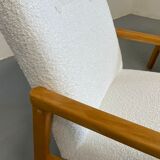 Set of two lounge chairs