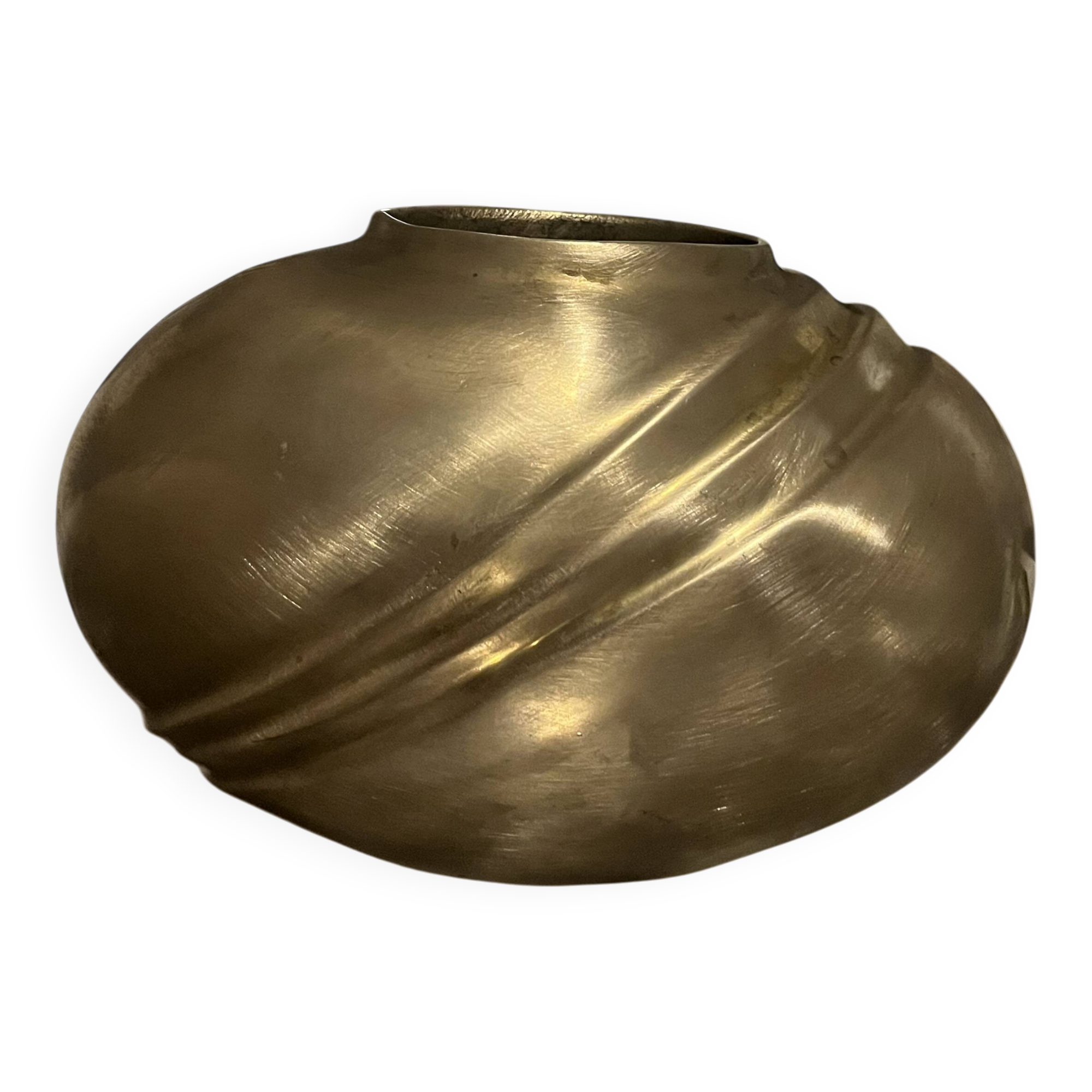 Vase en laiton