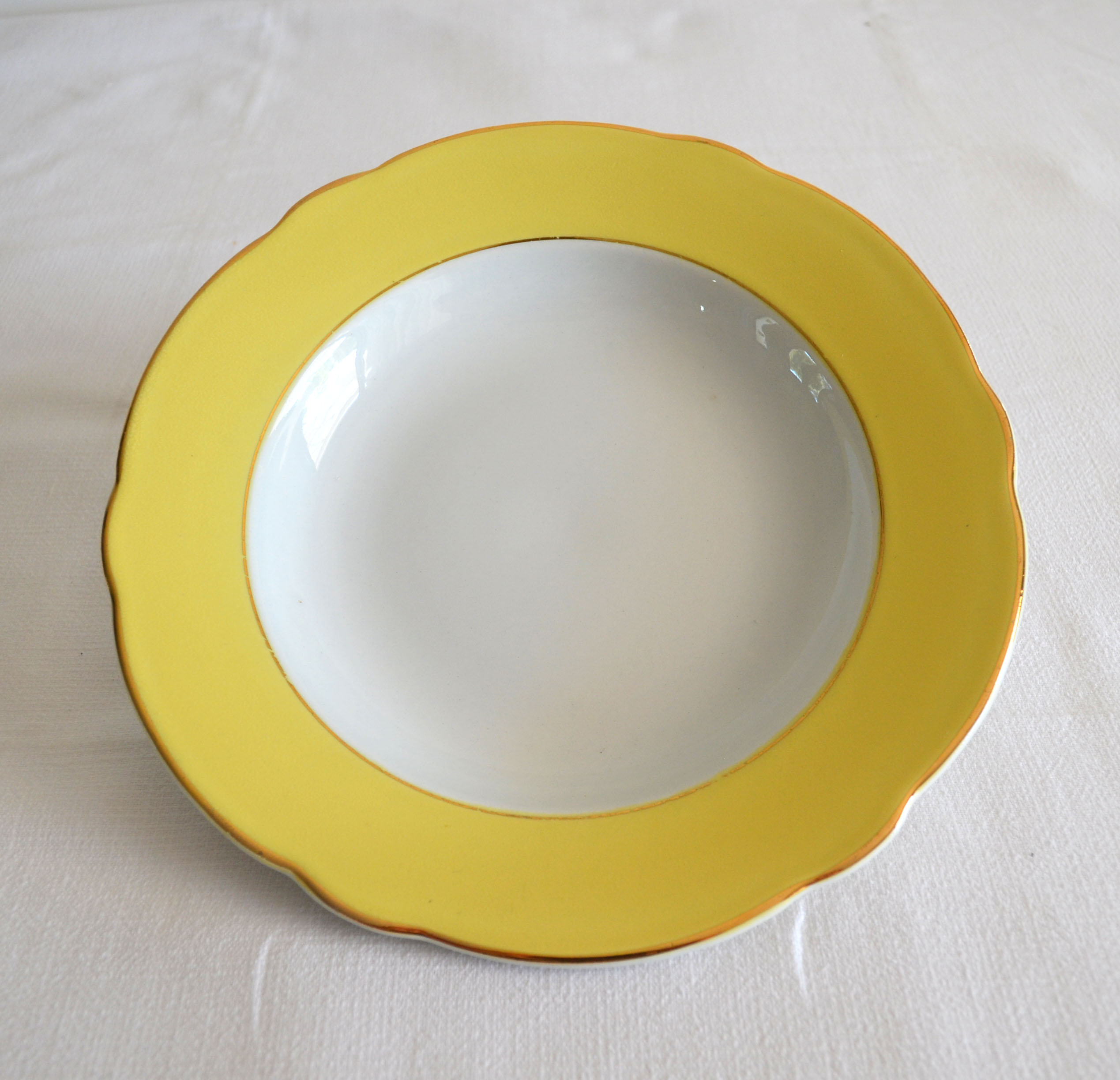 6 hollow plates Lunéville model Daffodil