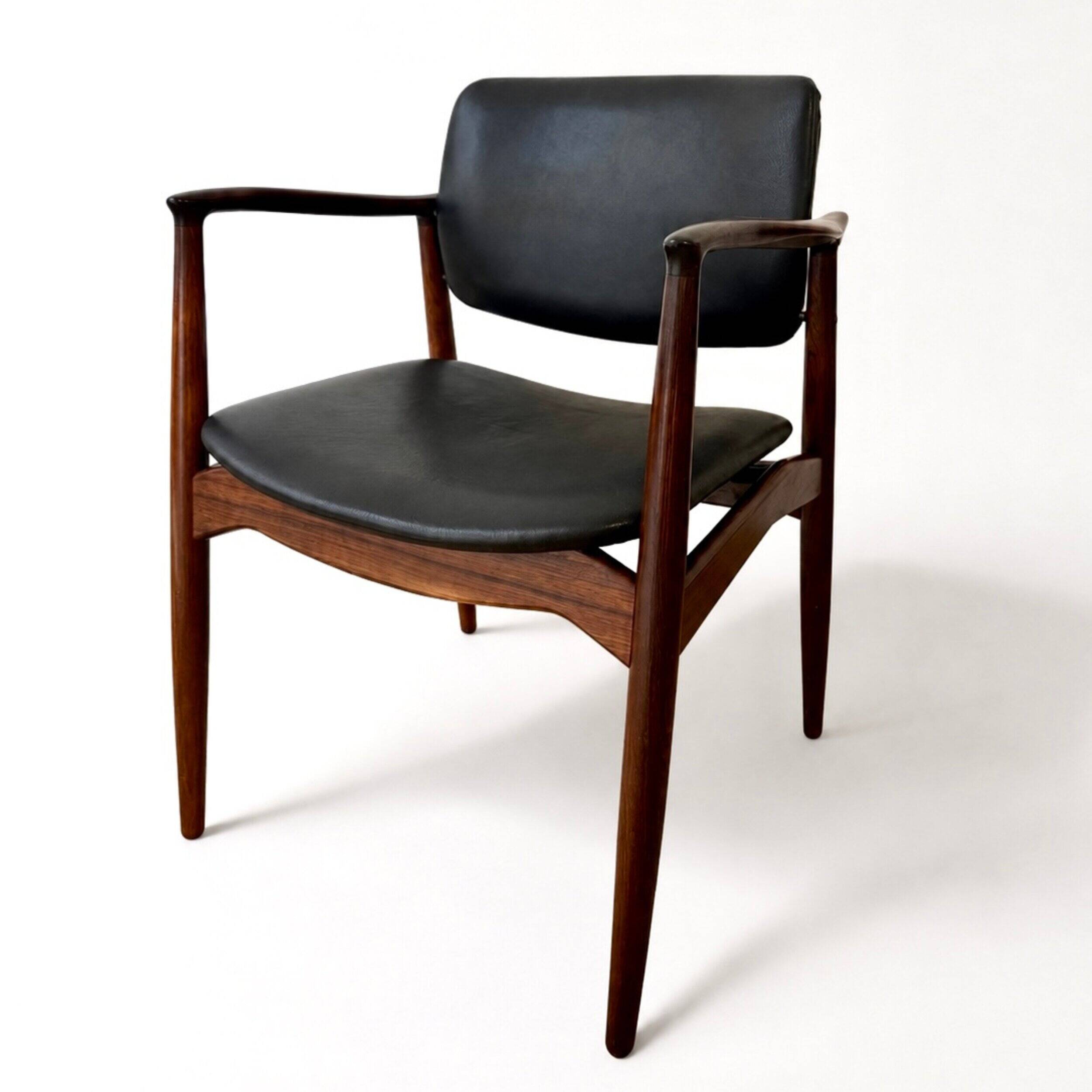 Captain armchair in rosewood by Erik Buch