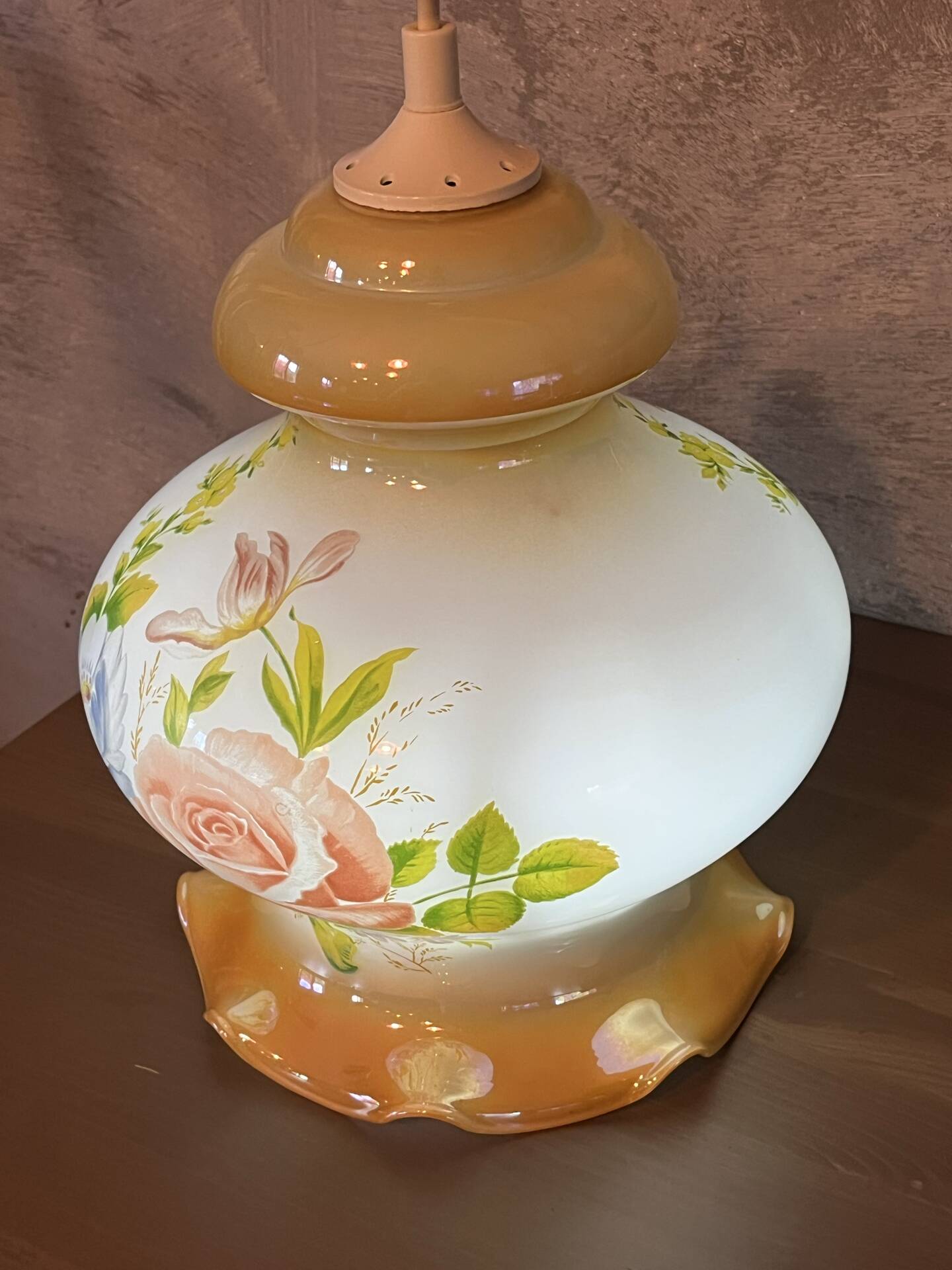 Vintage suspension in iridescent opaline floral – Verrerie de Vianne – Ét